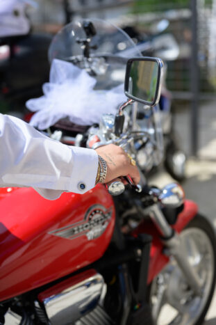 sposo in moto