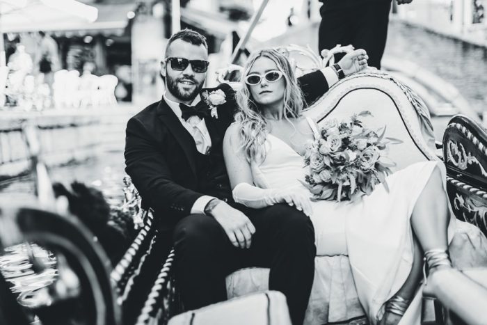 Elopement in gondola