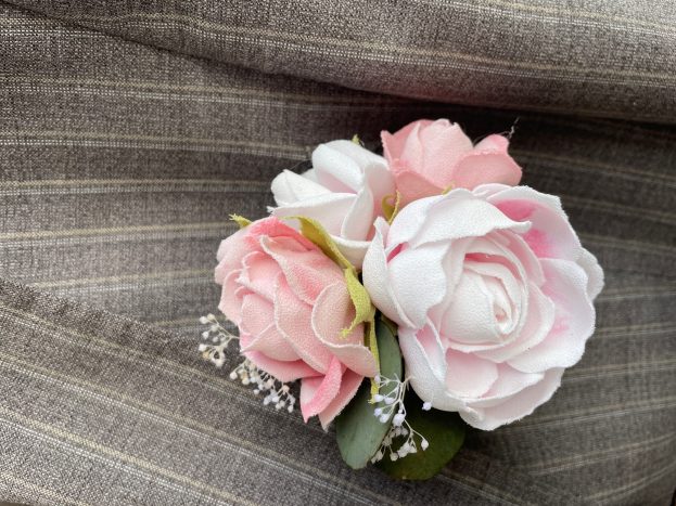 corsage