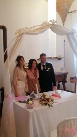 Laura Fiore Celebrante
