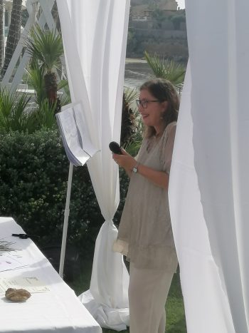 Laura Fiore Celebrante