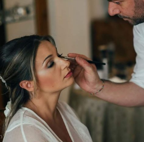 Make-Up