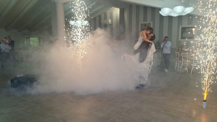 BALLI SPOSI CON NEBBIA