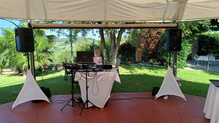 ALLESTIMENTO SET UP 1